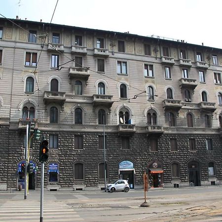 Appartement Viale Lunigiana - Penthouse - 6 People à Milan Extérieur photo