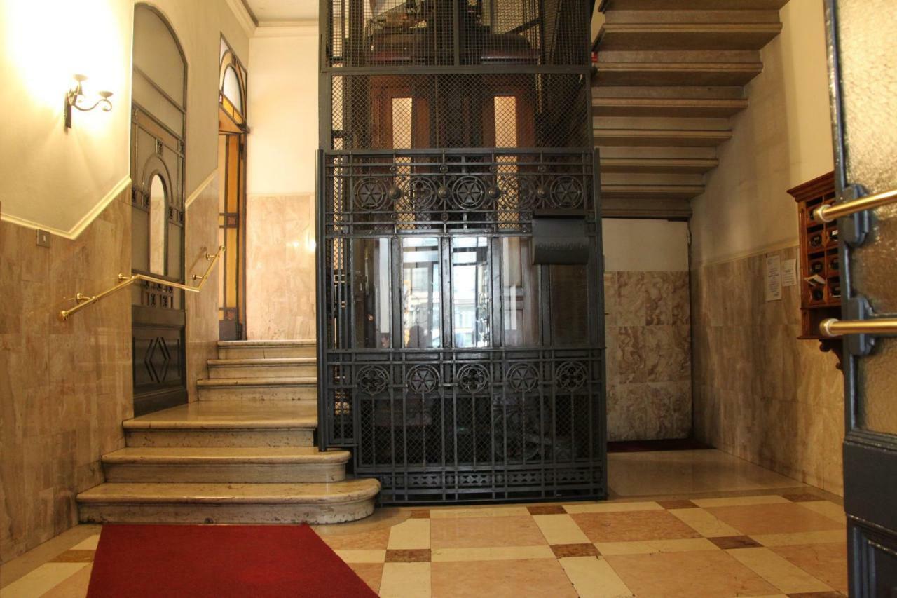 Appartement Viale Lunigiana - Penthouse - 6 People à Milan Extérieur photo